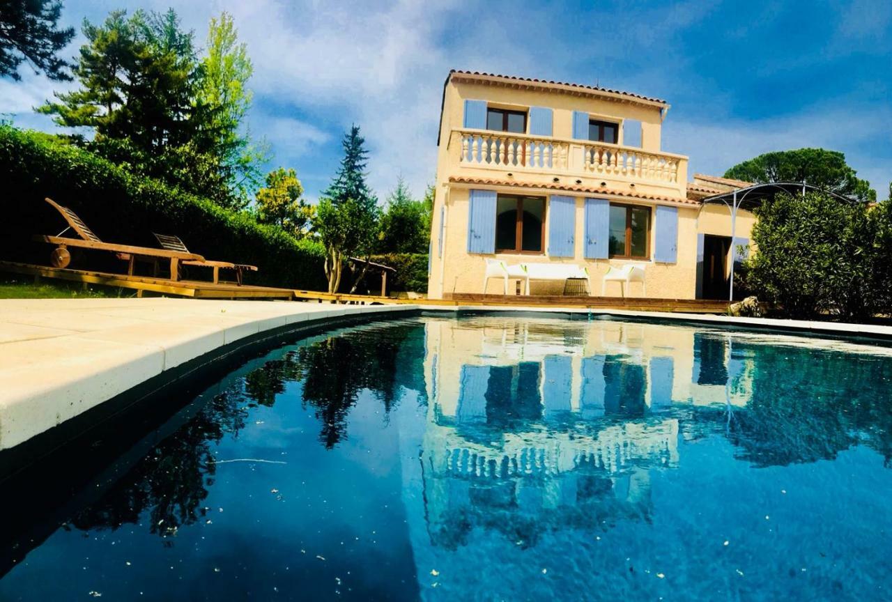 Villa In Provence With Private Pool LʼIsle-sur-la-Sorgue Buitenkant foto