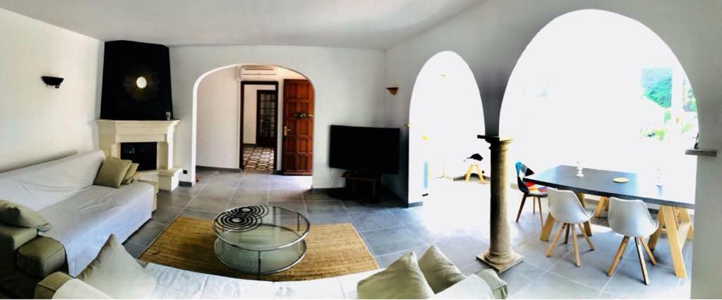 Villa In Provence With Private Pool LʼIsle-sur-la-Sorgue Buitenkant foto