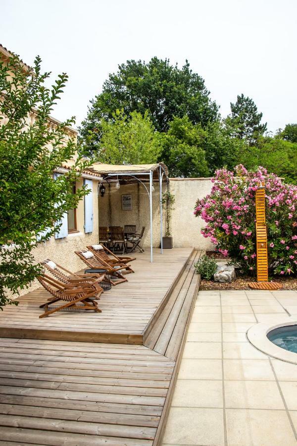 Villa In Provence With Private Pool LʼIsle-sur-la-Sorgue Buitenkant foto
